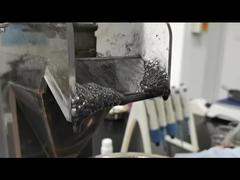Schauen Sie sich unser Labor in Aktion an und präsentieren Sie unsere hochmodernen Reagenzien!